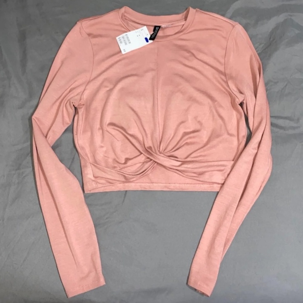 H&M Long Sleeve Crop top